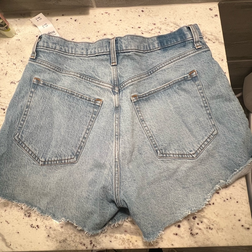 Abercrombie & Fitch Light Blue High-Waist Denim Jean Shorts - Picture 2 of 4